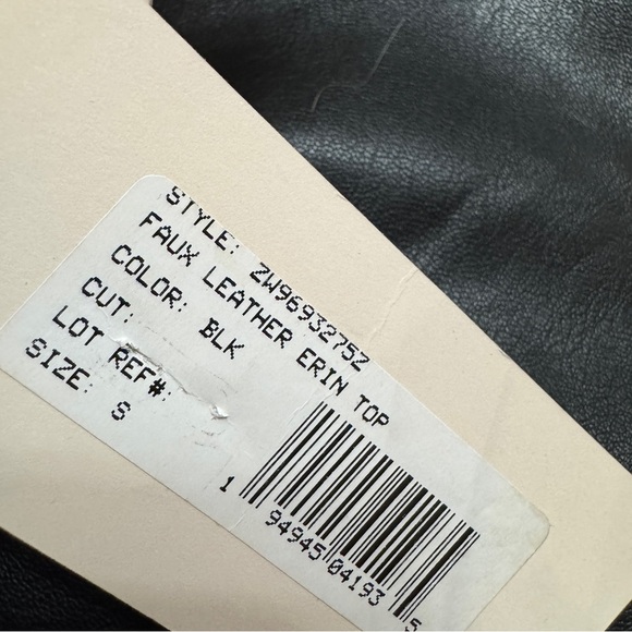 Cinq a Sept sz S Erin Short Sleeves Faux Leather Top Women's Black - Picture 5 of 8